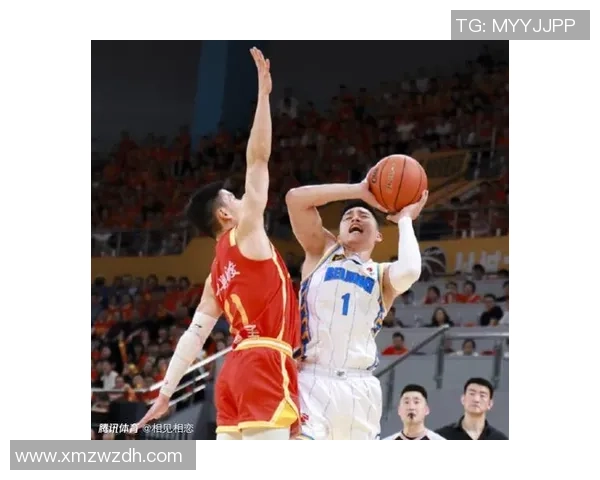 足球与CBA球星跨界合作 打破体育界界限共谱传奇新篇章